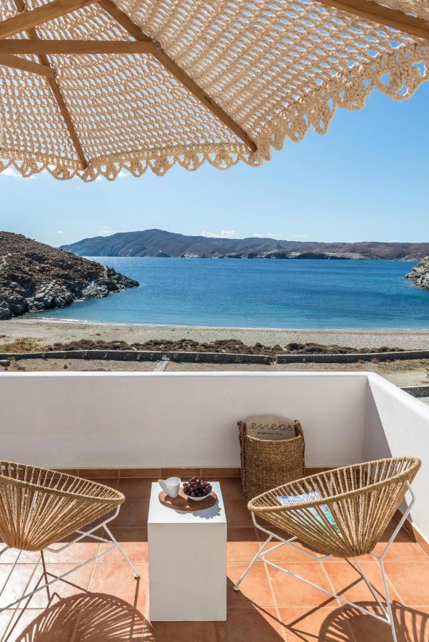 Eneos Kythnos Beach Villas-Executive And Premium Villas Buitenkant foto
