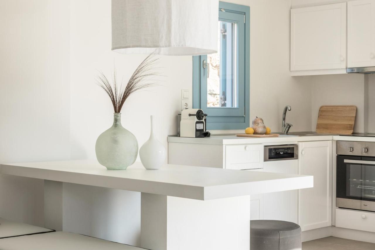 Eneos Kythnos Beach Villas-Executive And Premium Villas Buitenkant foto